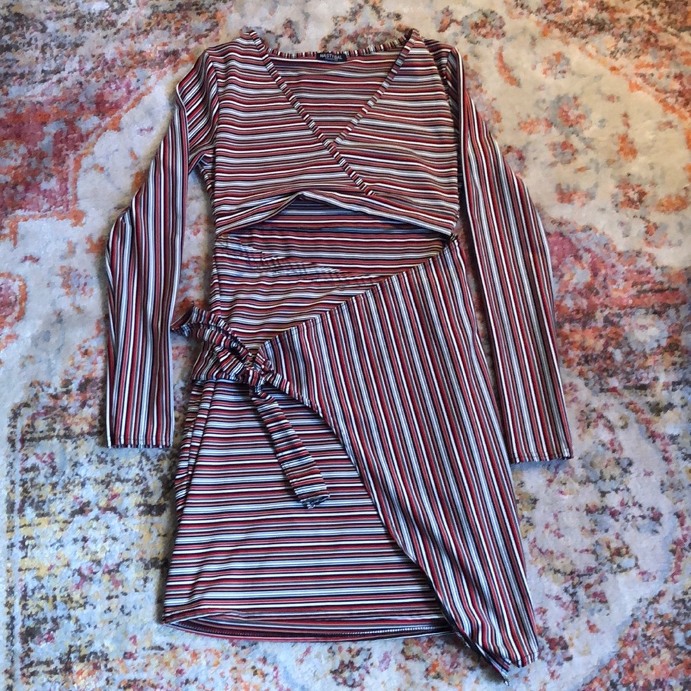 NWOT Long sleeve body con striped dress